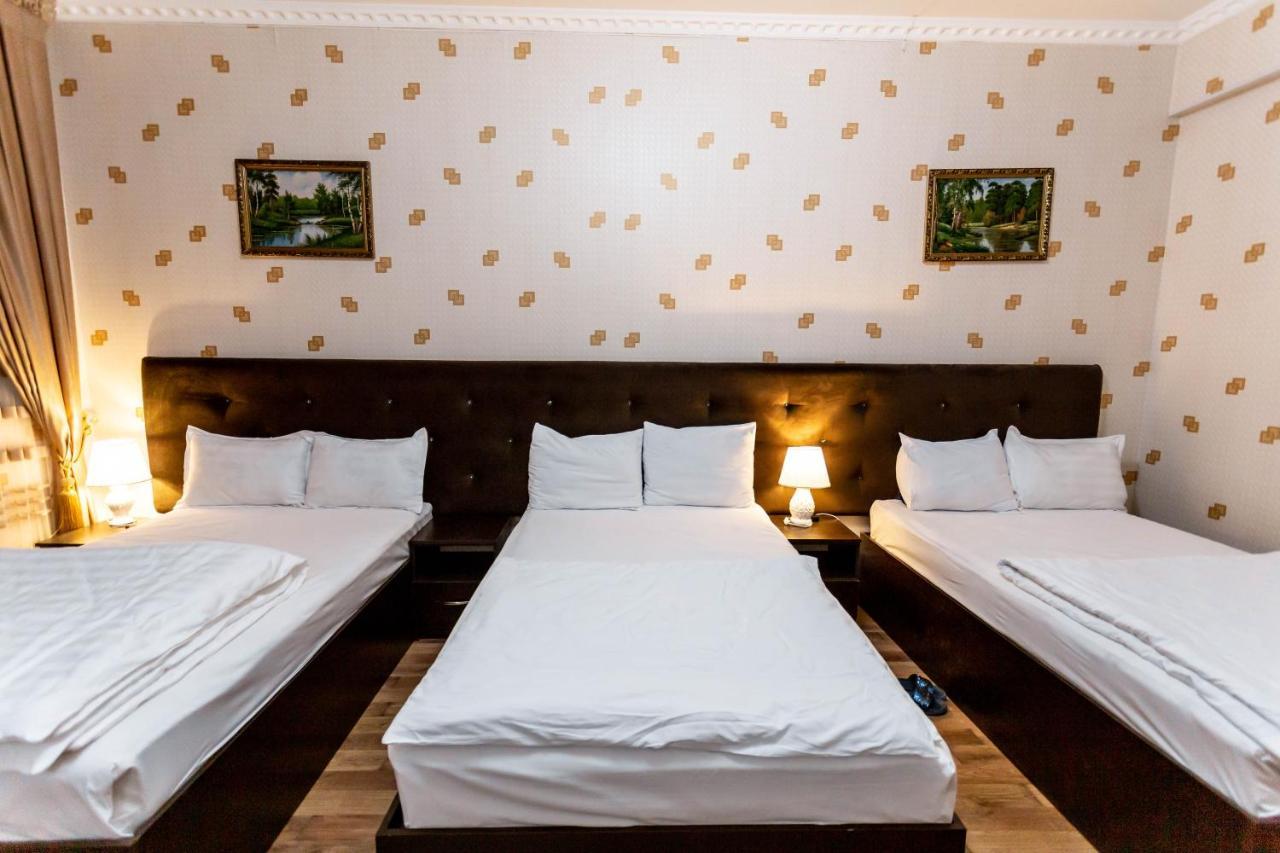 Garden Plaza Hotel Navoi Exterior photo
